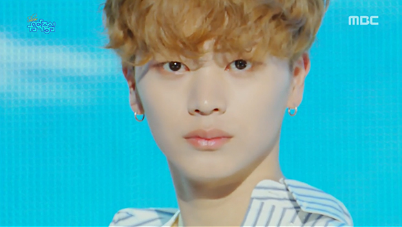  [2018년 6월 23일 방송] SHINee . BTOB . 블랙핑크 . 유빈 . 온앤오프 . 민서 . 김동한 . 우진영, 김현수 N.Flying . A.C.E . 더 이스트라이트 . KHAN . 버스터즈 . 왈와리 . 이달의소녀 yyxy 스펙트럼 . 걸카인드