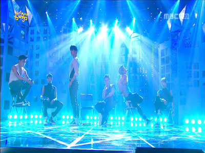 [359회] 2PM, 짐승돌의 '나쁜 손' 퍼포먼스 '시선 압도'