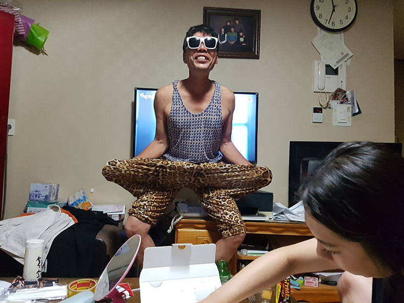 딸을 위한 재롱잔치