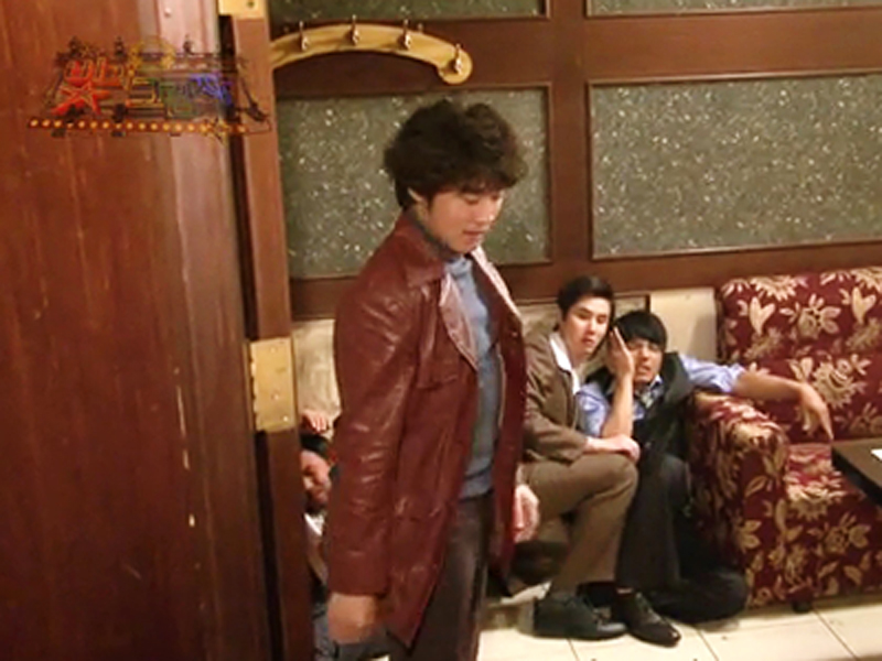 좀 컸다고 대놓고 물 먹이는 거냐.?! 클립