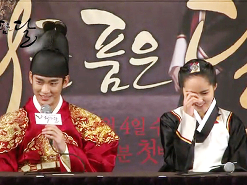 뜨거운 열기가 가득했던 제작발표회 현장속으로!! 클립