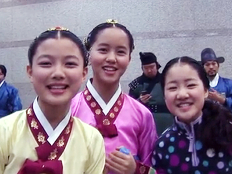 아역들이 전하는 새해인사~ 클립