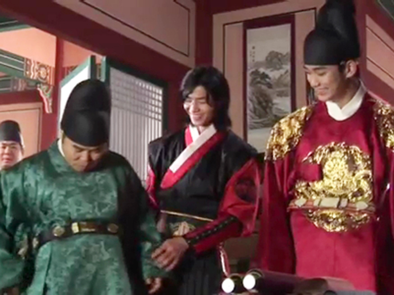 훤, 운, 형선의 궁중 미션 임파서블! 클립