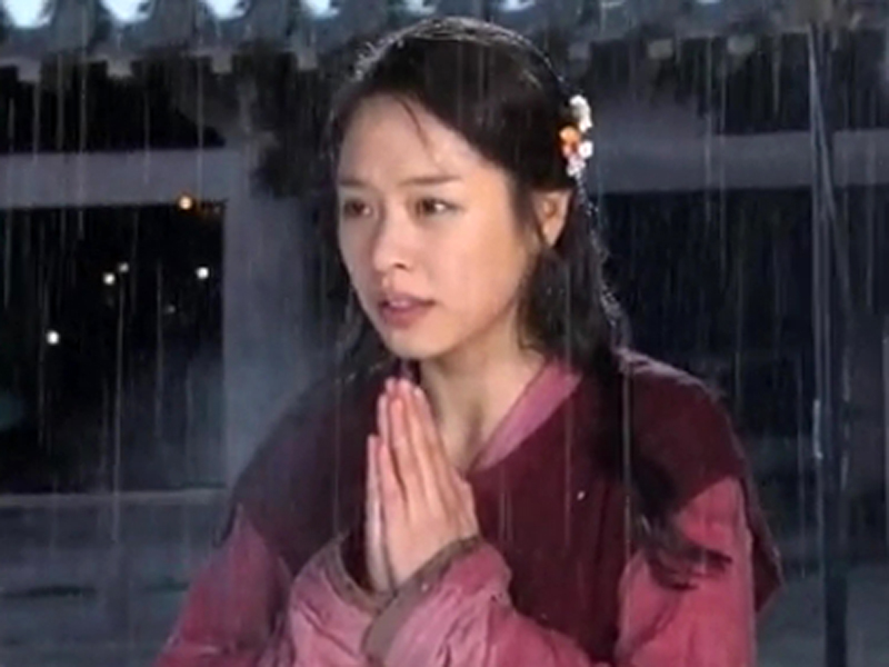 추운 겨울, 빗 속의 사투! 클립