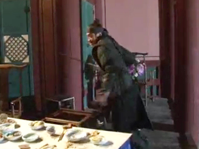 갑이, 액션의 달인으로 거듭나다?! 클립