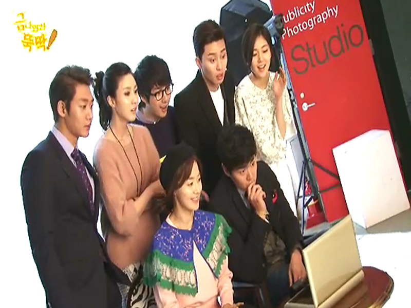 화기애애 포스터 촬영 현장 속으로~  클립