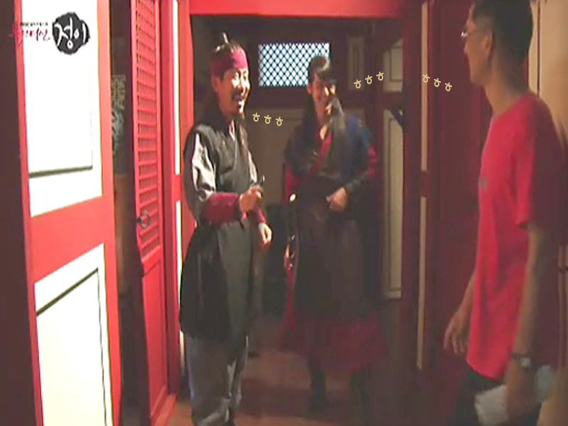 [생생현장] 호위무사 태도와 황반장! 클립