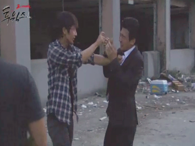 [생생현장] 도망자 태산의 싸운 실력은?? 클립