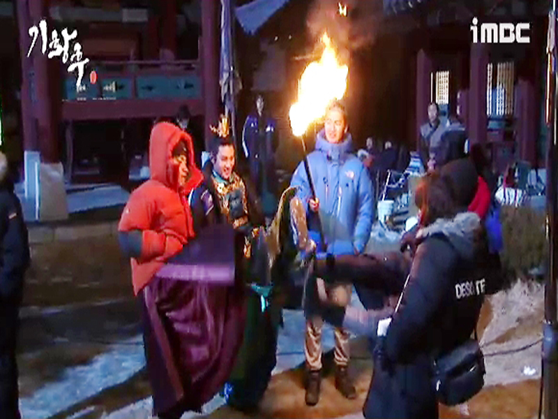 [생생현장] 촬영장은 언제나 맑음~♬ 클립