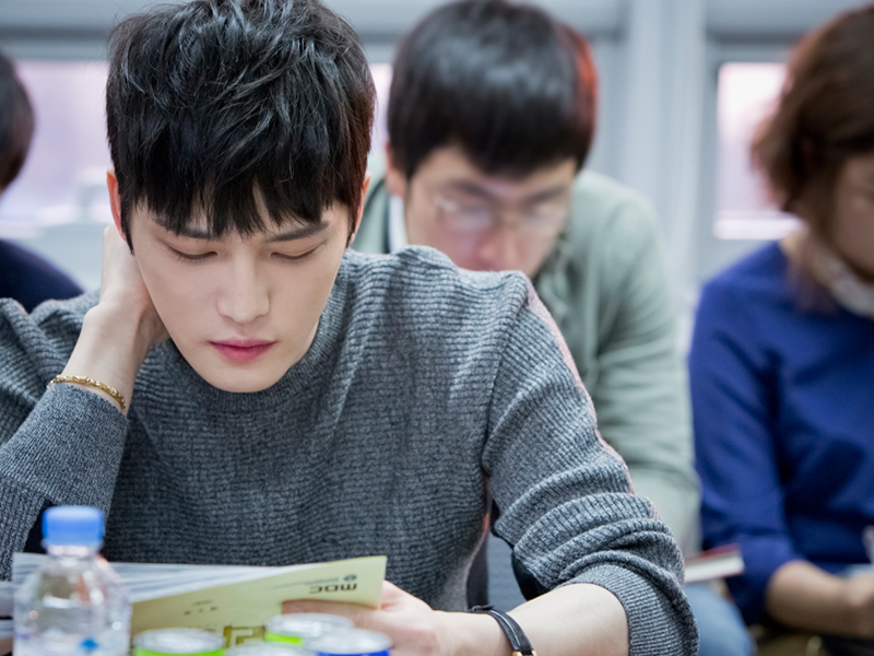 [생생현장] 환상의 호흡과 에너지가  넘치는 첫 대본리딩 현장 공개! 클립