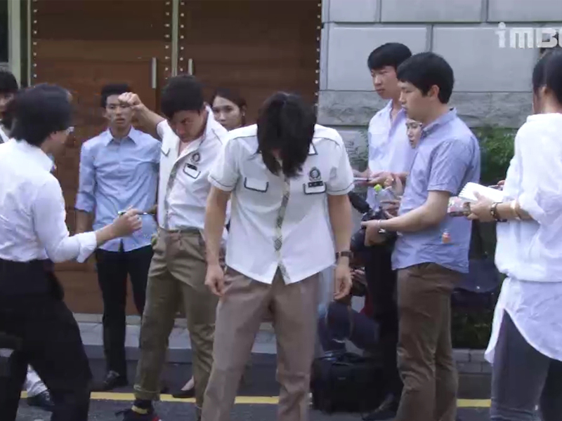 [생생현장] 교복을 입고 빠져나가는 화산고 건! 클립