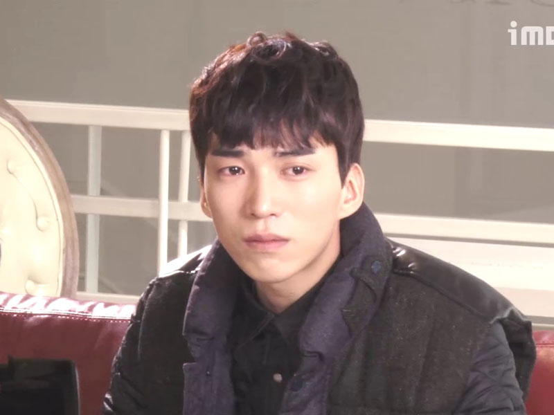 도진이를 빛내주는 친절한 앵란씨와 감독님 <생생현장> 클립