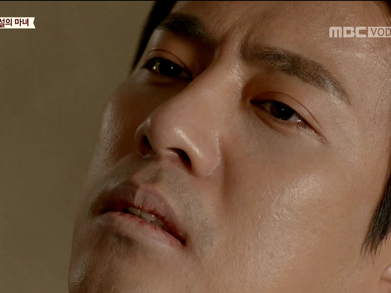 혼수상태에 빠져있던 도현의 의식이 돌아오는데, 해피타임에 소개 [관련TV영상] 클립