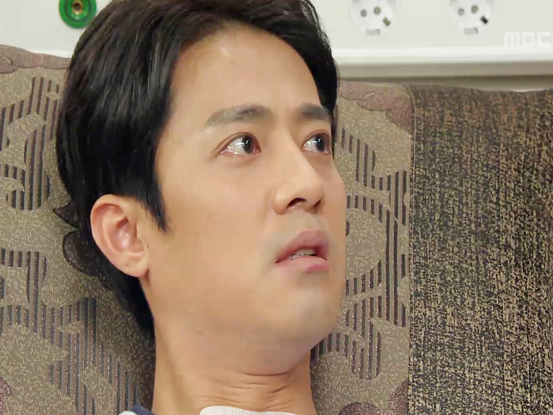 정말 아버지가 수인이 교도소에 보낸 거야?
