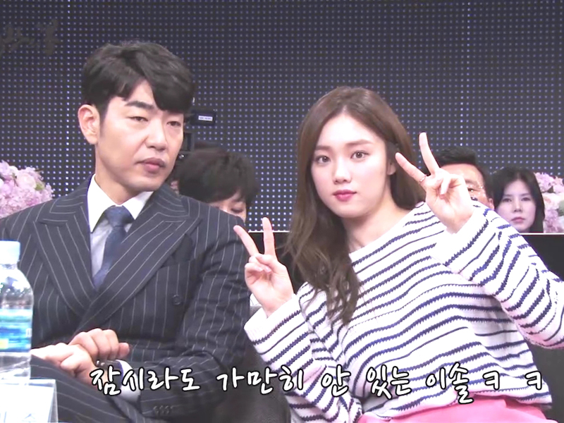 살랑살랑 손짓은 NG를~ <생생현장> 클립
