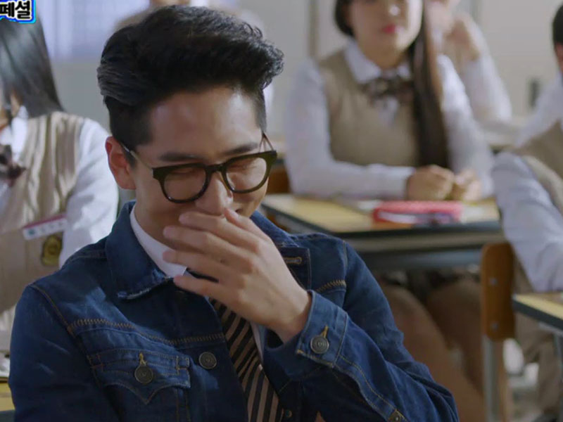 오버 DNA에 웃음 터져 NG, 해피타임에 소개 [관련TV영상] 클립