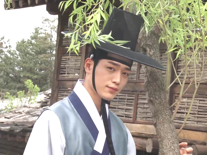 갓을 쓴 남자, 주원 <생생현장> 클립