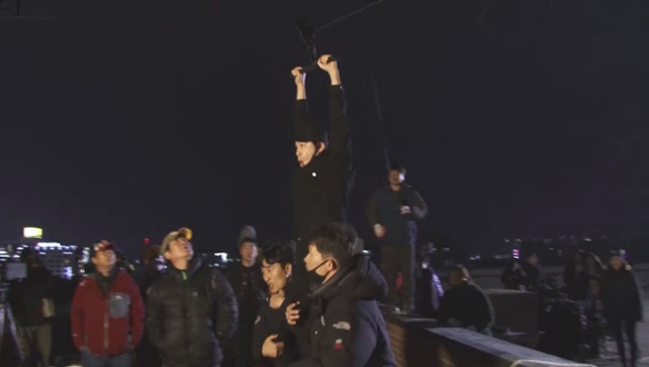 강기탄! 옥상에서...우당탕! <생생현장> 클립