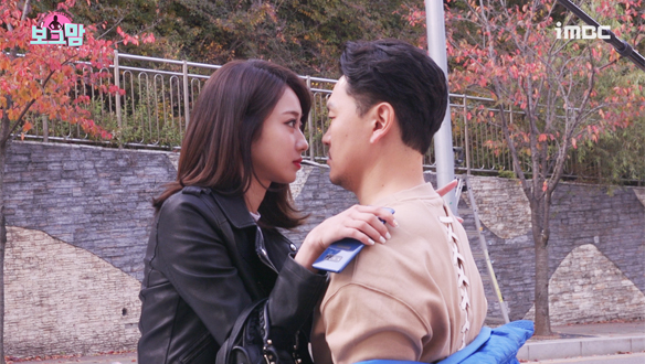 돌부처 고봉과 유혹녀 경리! 클립