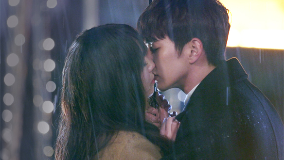 떨리는 첫키스 <생생현장> 클립