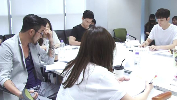 여태껏 본 적 없던 <죽어야 사는 남자>만의 유쾌한 대본 리딩 현장! <생생현장> 클립