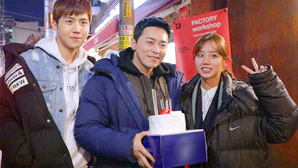 서프라이즈! 해피 동탁데이! <생생현장> 클립