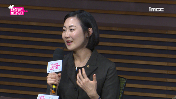 [제작발표회] 신동엽의 영향을 받았는지? <생생현장> 클립