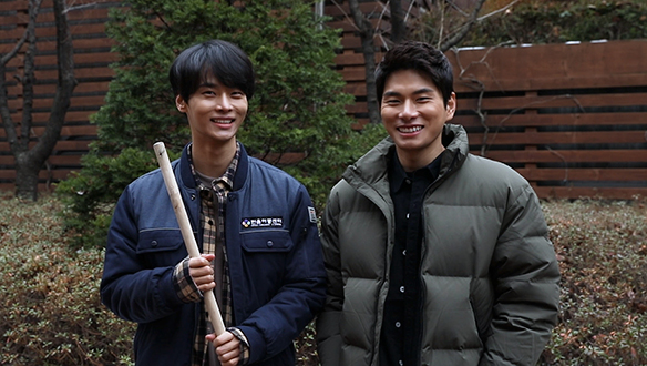 지헌, 은호 두 훈남의 유쾌한 촬영현장♥ <생생현장> 클립