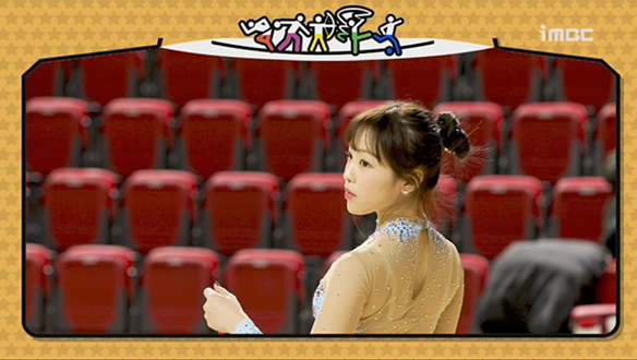 곤봉 연기에 도전한 체리!  에이프릴 레이첼 클립