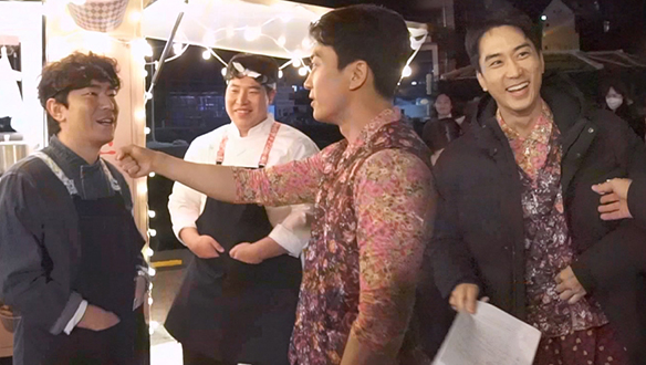 제주도에서 만난 시언과 원석, 해경의 당황스러운 복장 <생생현장> 클립