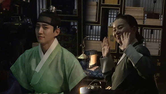 [메이킹] 오늘도 화기애애합니다🥰 차.조.남 이산과 조선시대 래퍼(?) 서상궁의 환상의 케미! 클립