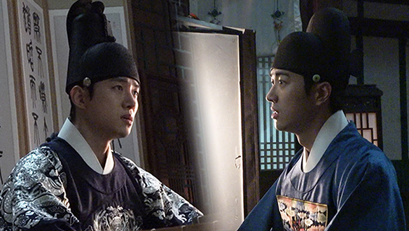 [메이킹] 두 사람한테 벽이 느껴져요...✨완.벽.✨ 얼굴도 연기도 열일하는 이산X홍덕로! 클립