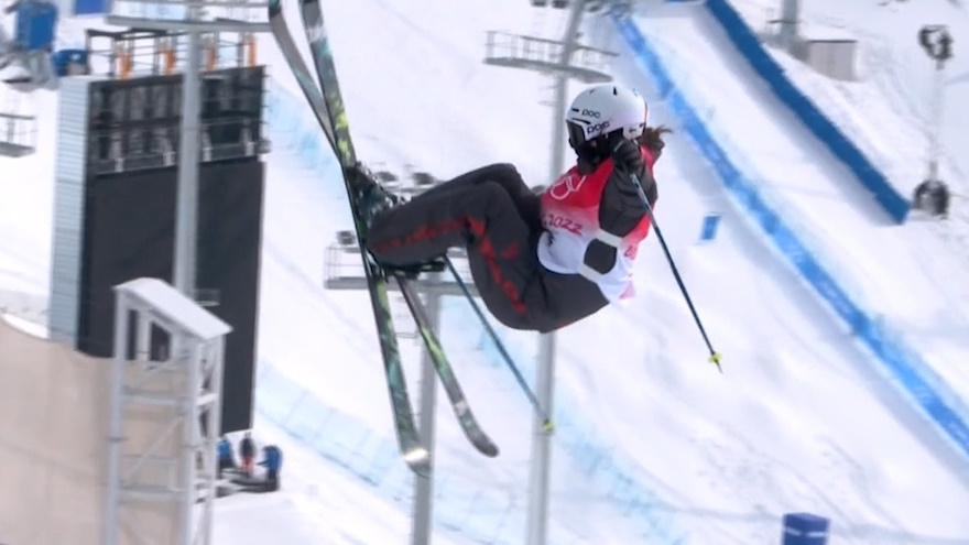 프리스타일 스키 | 여자 하프파이프 예선 '수준급 착지' 레이철 카커, 2차 시기 좋은 기록 이미지