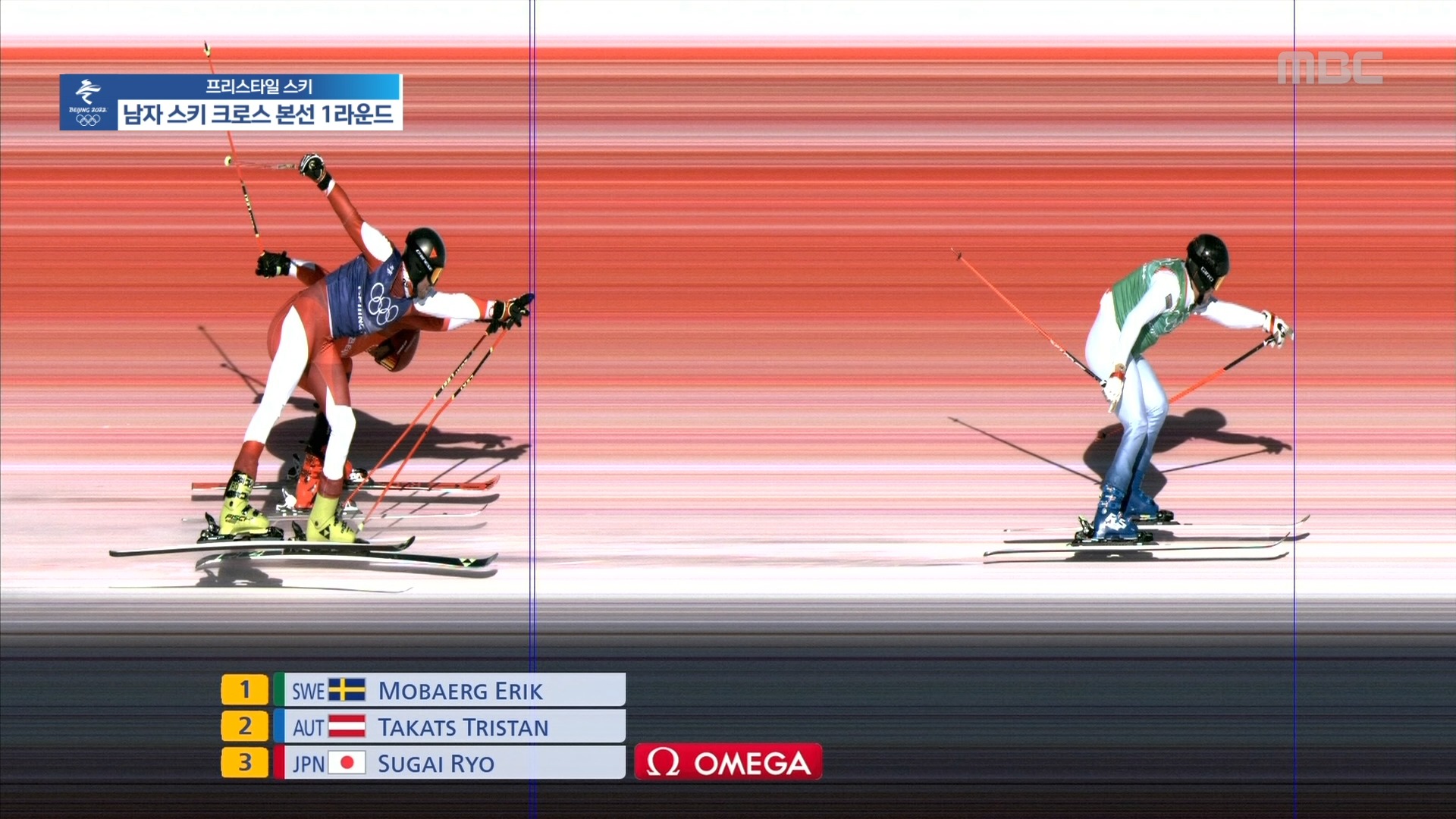 프리스타일 스키 | 남자 스키 크로스 '손가락 한 마디 차이!!' 판독으로 갈린 선수들의 운명 이미지