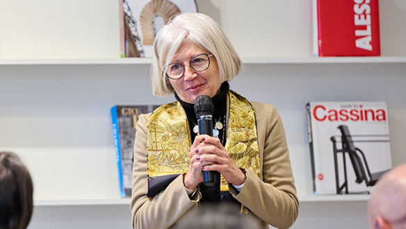 에밀리아 가토 주한 이탈리아 대사 클립