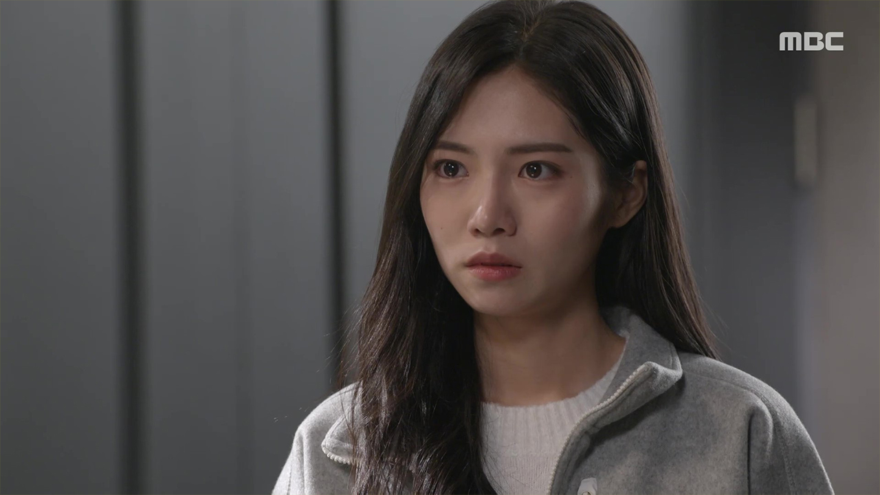 언제까지 손바닥으로 하늘을 가릴 거야?