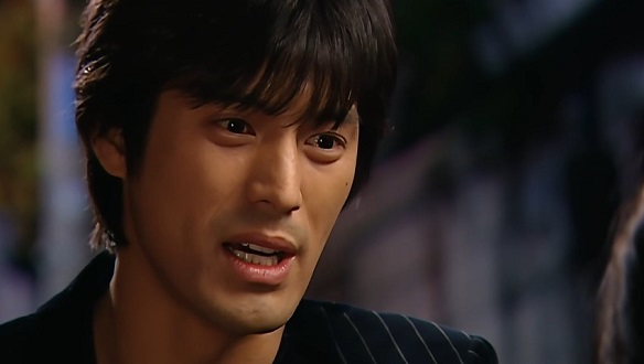 연서에게 윤재를 여전히 사랑하는지 묻는 규은