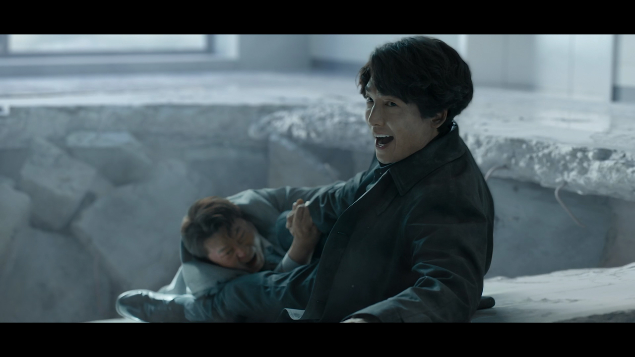 부실공사로 인한 붕괴입니다. 