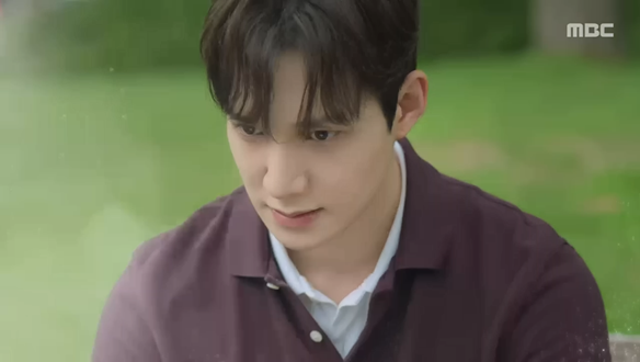 영주 씨 만나기 훨씬 전부터 알던 사이예요.