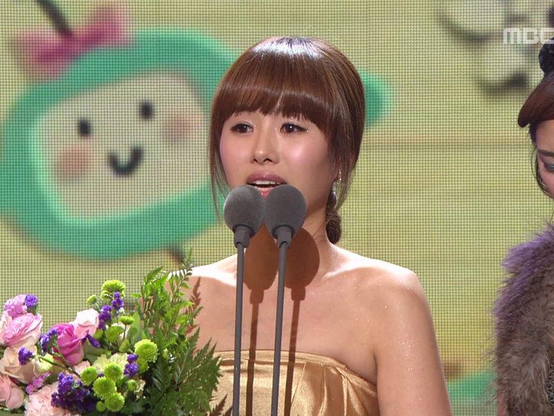 코미디/시트콤 부문 - 여자 신인상 클립 이미지