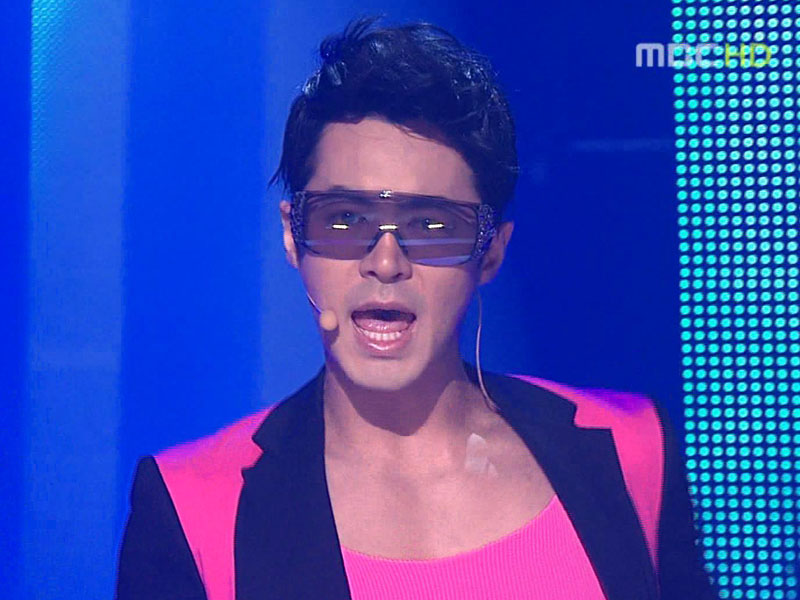 전진(feat.Bigtone)『Wa』 클립 이미지