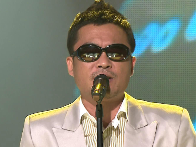 김건모『Kiss』 클립 이미지