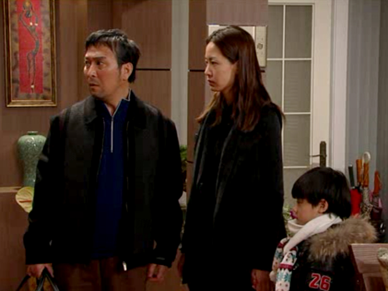 비안은 돌려보내라며 은영과 호구에게 역성을 내는 진순 클립 이미지