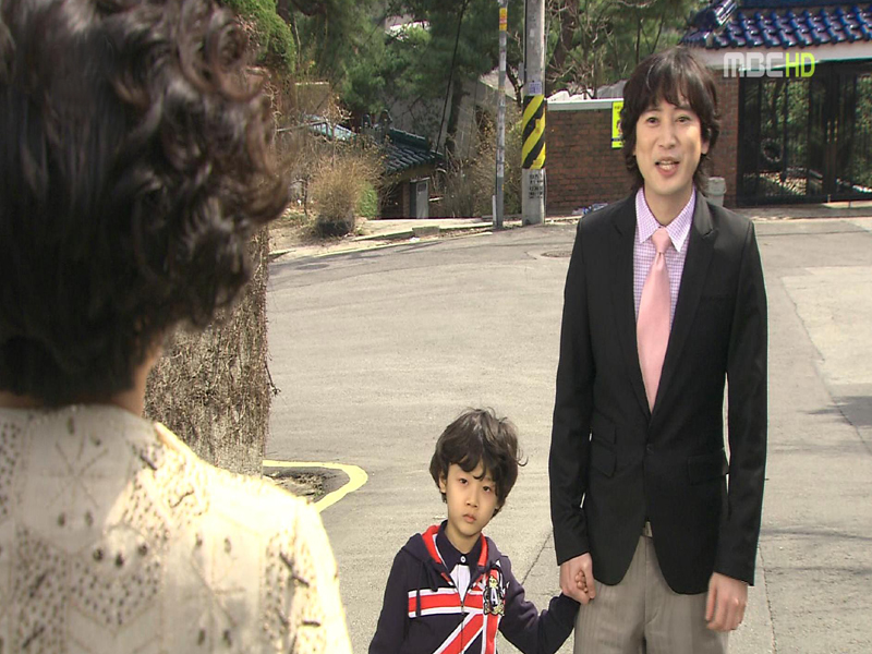 은영을 만나러 신여사네 온 비안 클립 이미지