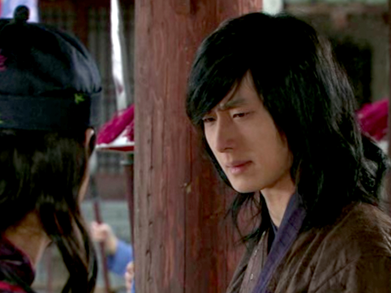 일지매는 청나라에 잡혀 있는 조선 포로들을 위해 힘을 쓰기 시작하고.. 클립 이미지