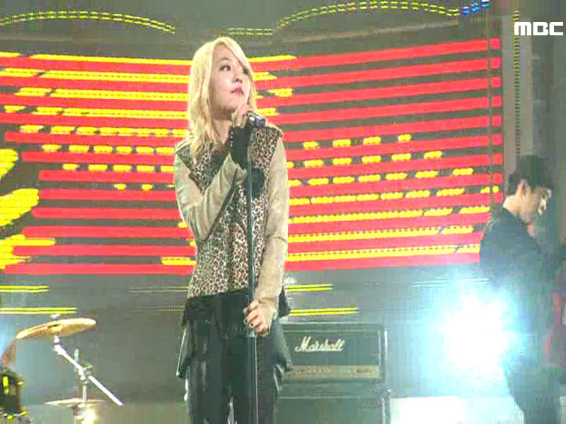 윤하『One Shot』  클립 이미지