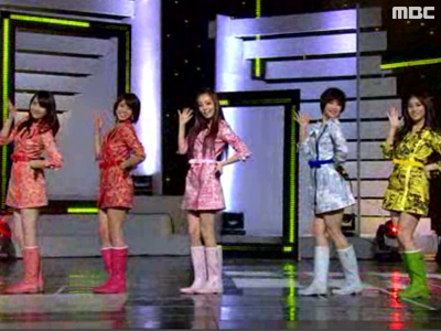 KARA『Umbrella + 루팡(Lupin)』 클립 이미지