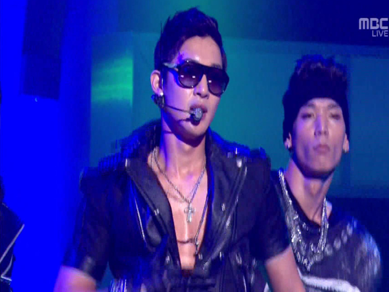 김현중(Feat.Double K)『Break down』  클립 이미지