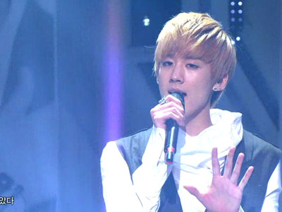 TEEN TOP『손등이 스친다』 클립 이미지