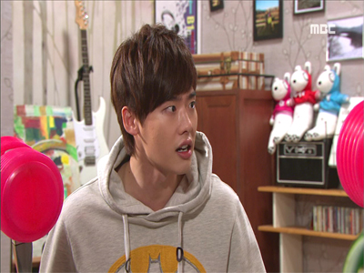 이종석, 단어 못외워 김지원에게 "뿅망치"세례 클립 이미지